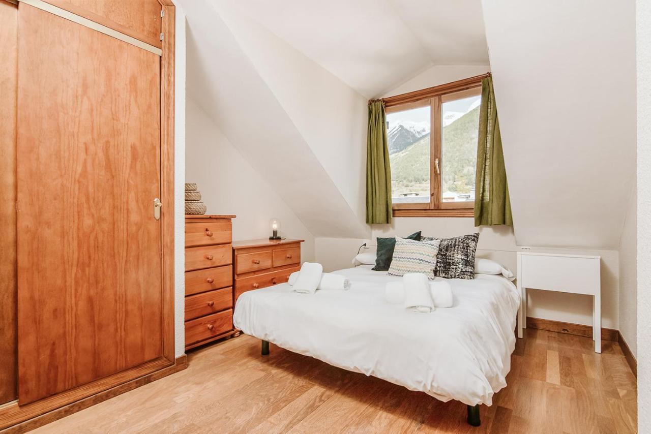 Casa Silvia - Acogedor Duplex En Sallent de Gállego Buitenkant foto