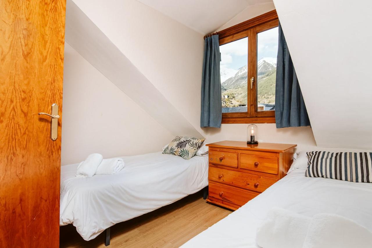 Casa Silvia - Acogedor Duplex En Sallent de Gállego Buitenkant foto