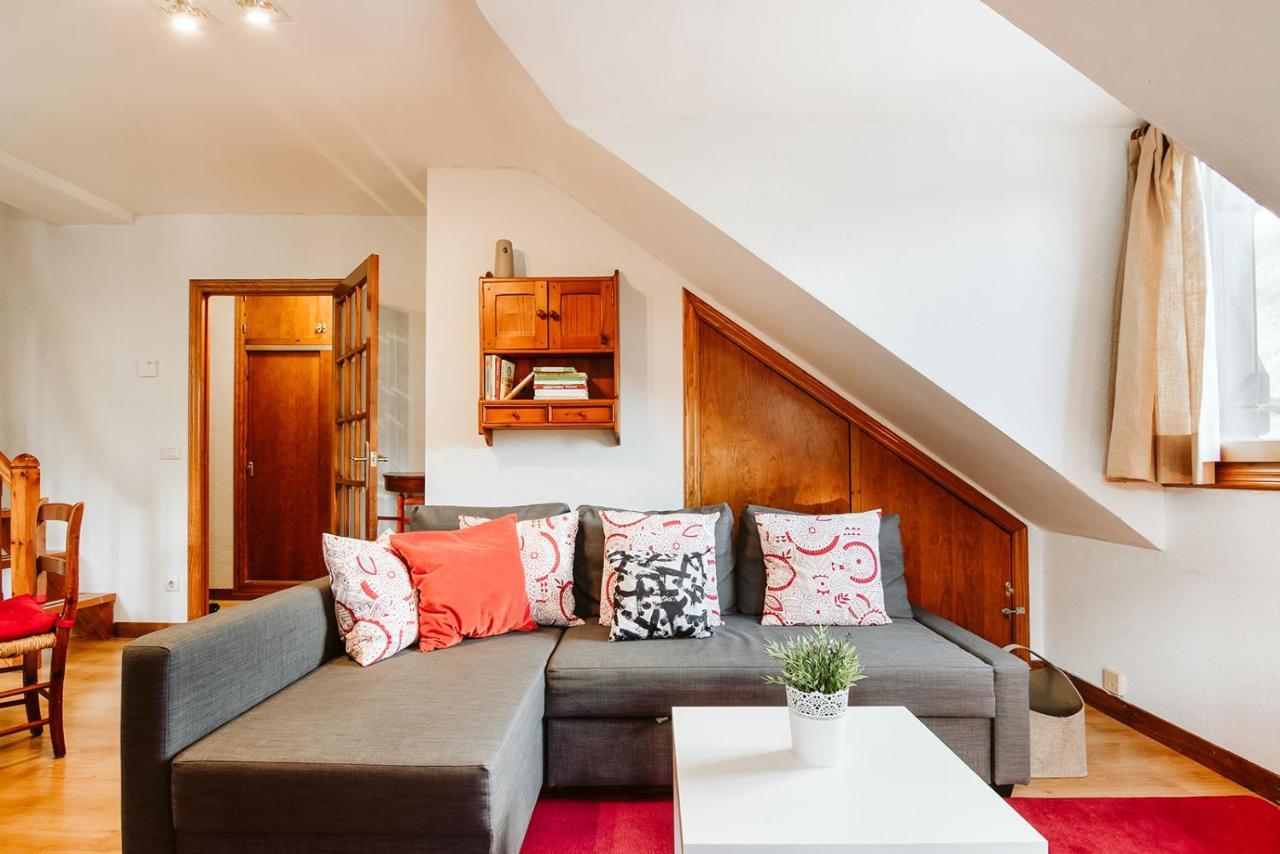 Casa Silvia - Acogedor Duplex En Sallent de Gállego Buitenkant foto
